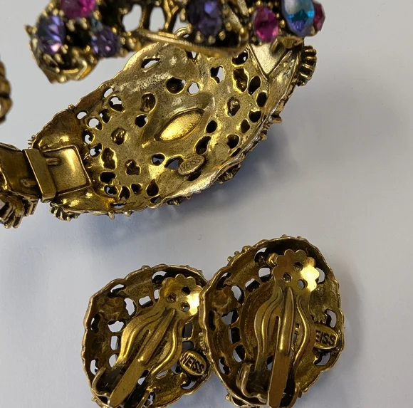 EVC SIGNED WEISS GOLD TONE CRYSTAL RHINESTONES & FX PEARLS HINGE BRACELET & EARR - Picture 14 of 14